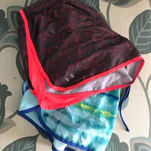 Women’s Underarmour running shorts!